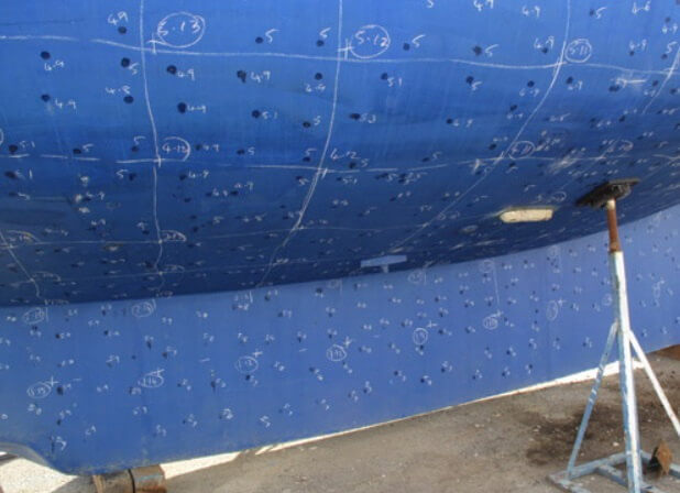 Test de espesores de casco en barcos de acero o aluminio